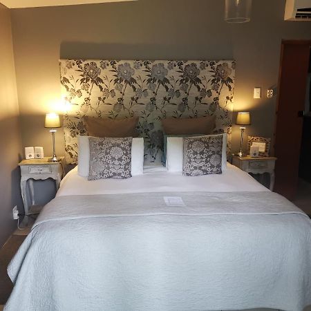 Adeo Bed and Breakfast Bloemfontein Buitenkant foto