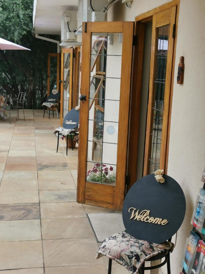 Adeo Bed and Breakfast Bloemfontein Buitenkant foto